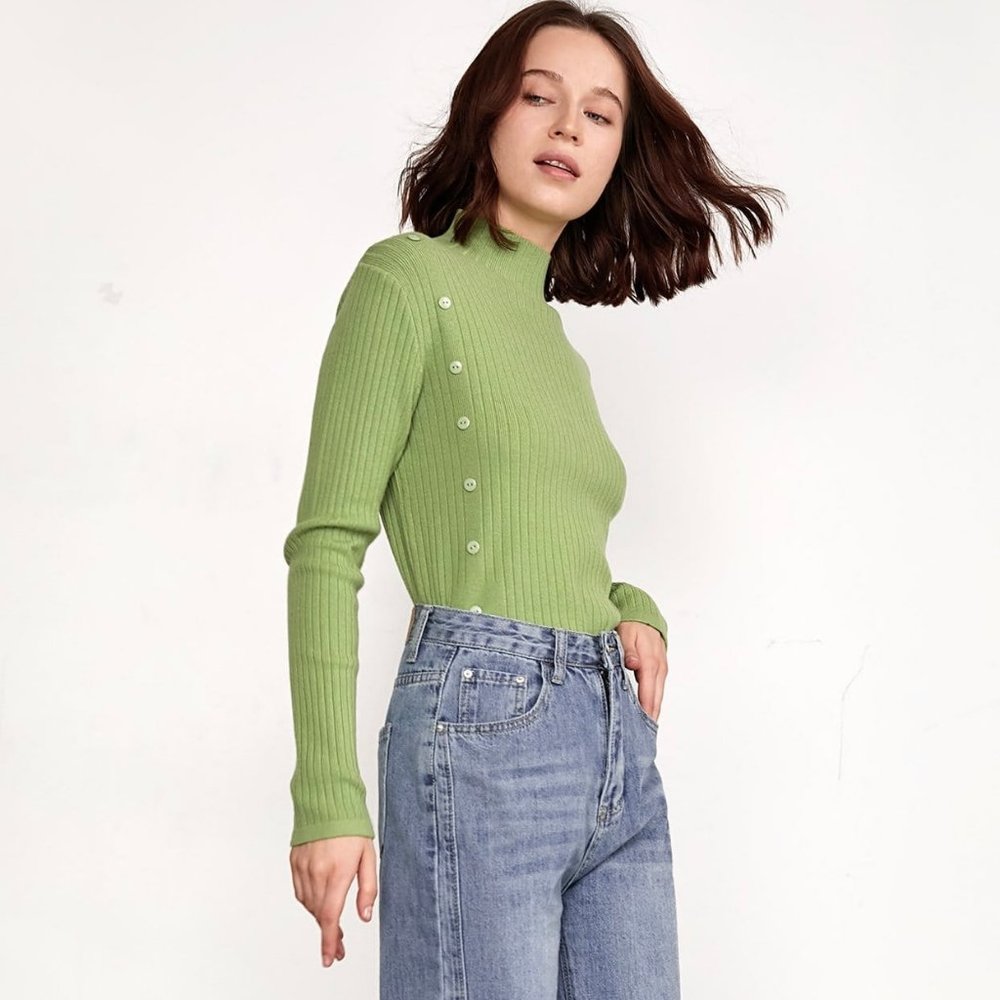 J.ING Green Sweater Top with Button Details